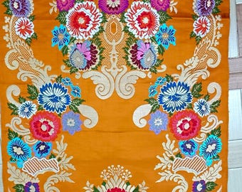 Oranje banarasi brokaat Tibetaans handgemaakt brokaat handgeweven brokaat Indiaas brokaat ontwerpstof bloemenbrokaat pure zijdebrokaat stof