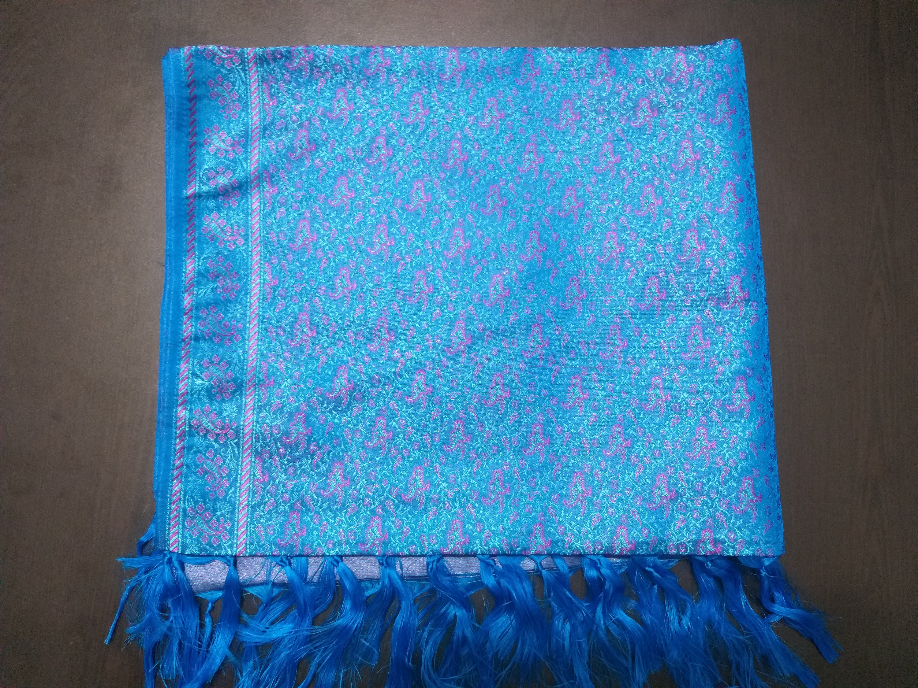 handmade stole design
