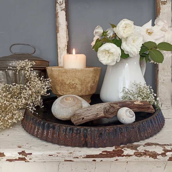 Large old tart pan from France, shabby tart tray, 29.5 cm iron sheet, old antique patina