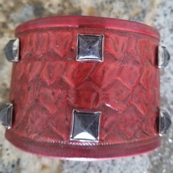 Fire Dragon Scale - Leather Bracelet