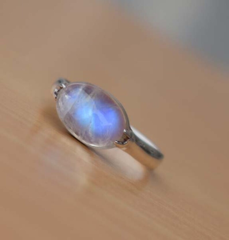 wedding solitaire moonstone ring handmade jewelry ring blue flash rainbow moonstone ring 925 sterling silver ring moonstone birthday gift
