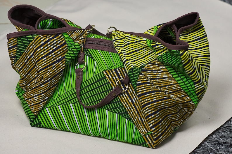 Sac hobo imprimé africain bracelet assorti Grand sac à bandoulière Pochette de voyage Sac de voyage africain Grand sac à bandoulière Sac bohème croissant image 1