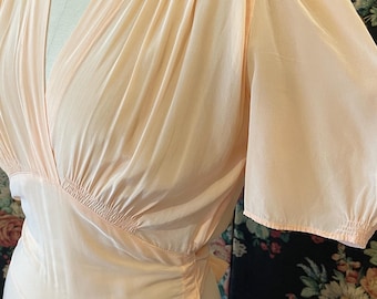 Vestido vintage de los años 30 | rosa melocotón empolvado | corte al bies | vestido de dama de honor