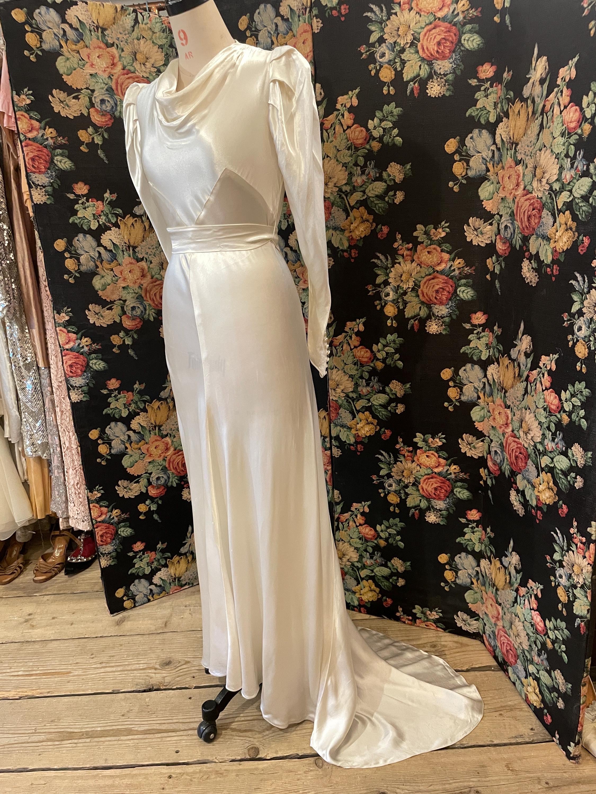 liquid satin wedding dress vintage Sustainable Vintage Wedding Dresses