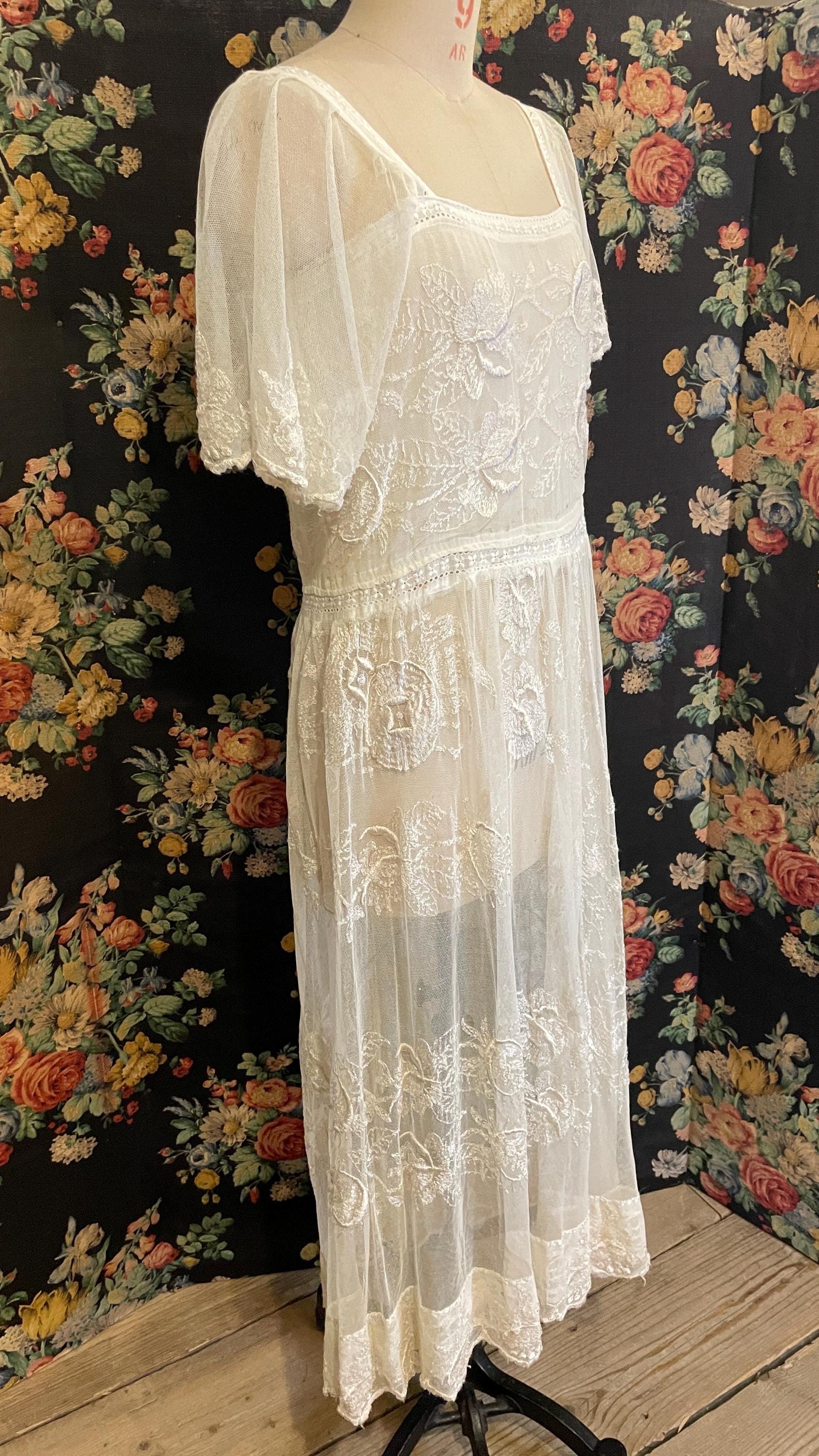 ANTIQUE 1910s Edwardian Vintage Wedding Asymmetric Dress | White Tulle