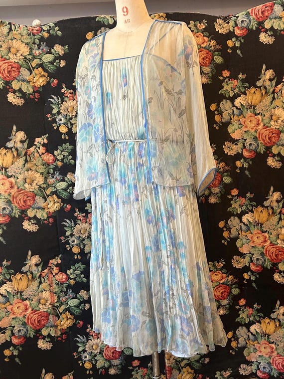 blue floral two piece dress Luxury Evening Gown Royal Blue Dress – D&D Clothing main image 0