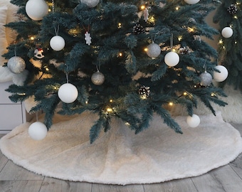 Christmas Tree Skirt, White Teddy Boucle Faux Fur Christmas Skirt Tree, Christmas decor