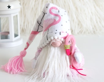 Flamingo Gnom, Sommer Gnom Dekor, Bauernhaus Rosa Dekor, Flamingo Dekor, Slouchy Hut Rosa Flamingo Gnom, Sommer Tiered Tablett