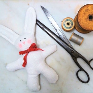 Mini bunny sewing pattern & tutorial pdf. Stuffed bunny / Plush Toy Pattern. Rabbit toy pattern. Baby toy rabbit sewing pattern