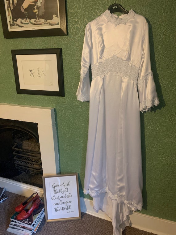 1970s white wedding dress