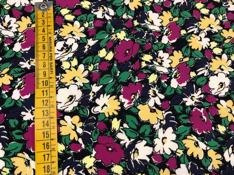 printed fabric of crepe flowers 100/% polyester