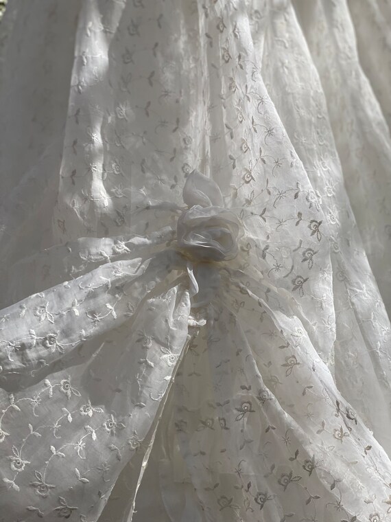 Vintage Wedding Dress - image 4