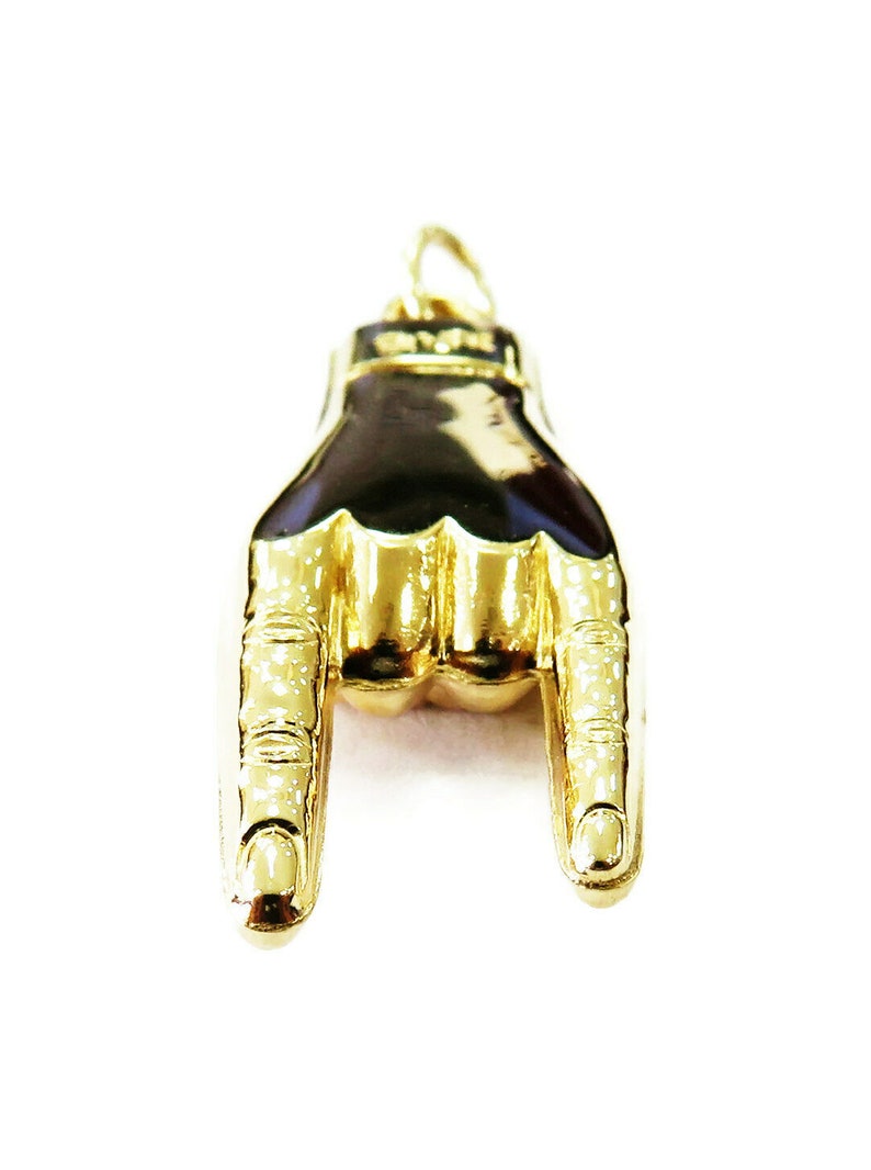 14K Yellow Gold Italian Good Luck Mano Cornuto Love Hand Charm Etsy