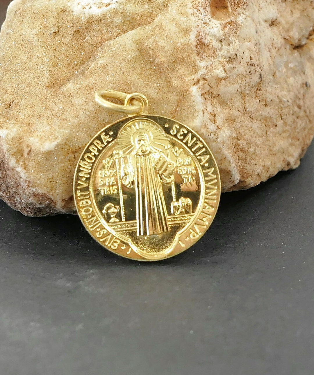 Sterling Silver 0.925 Gold Toned Saint St Benedict Round Medal Pendant ...
