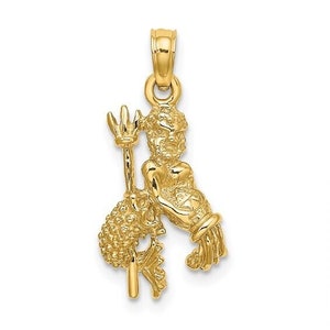 14K Yellow Gold Aquarius Horoscope Sign Charm Pendant Necklace