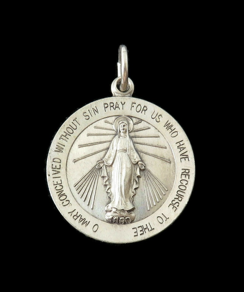 Sterling Silver 0.925 Round Miraculous Virgin Mary Medal Necklace ...