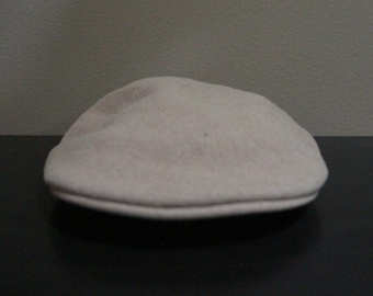 Vintage Kangol Tan Size Large Beret Hat