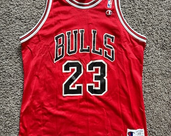 Vintage 1990s Champion Michael Jordan #23 Chicago Bulls Jersey