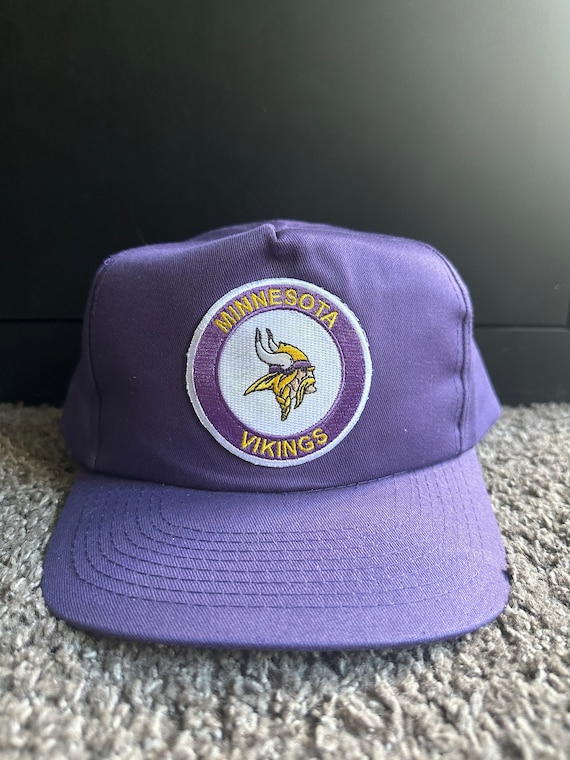 Vintage Minnesota Vikings Purple Circle Logo Snapb