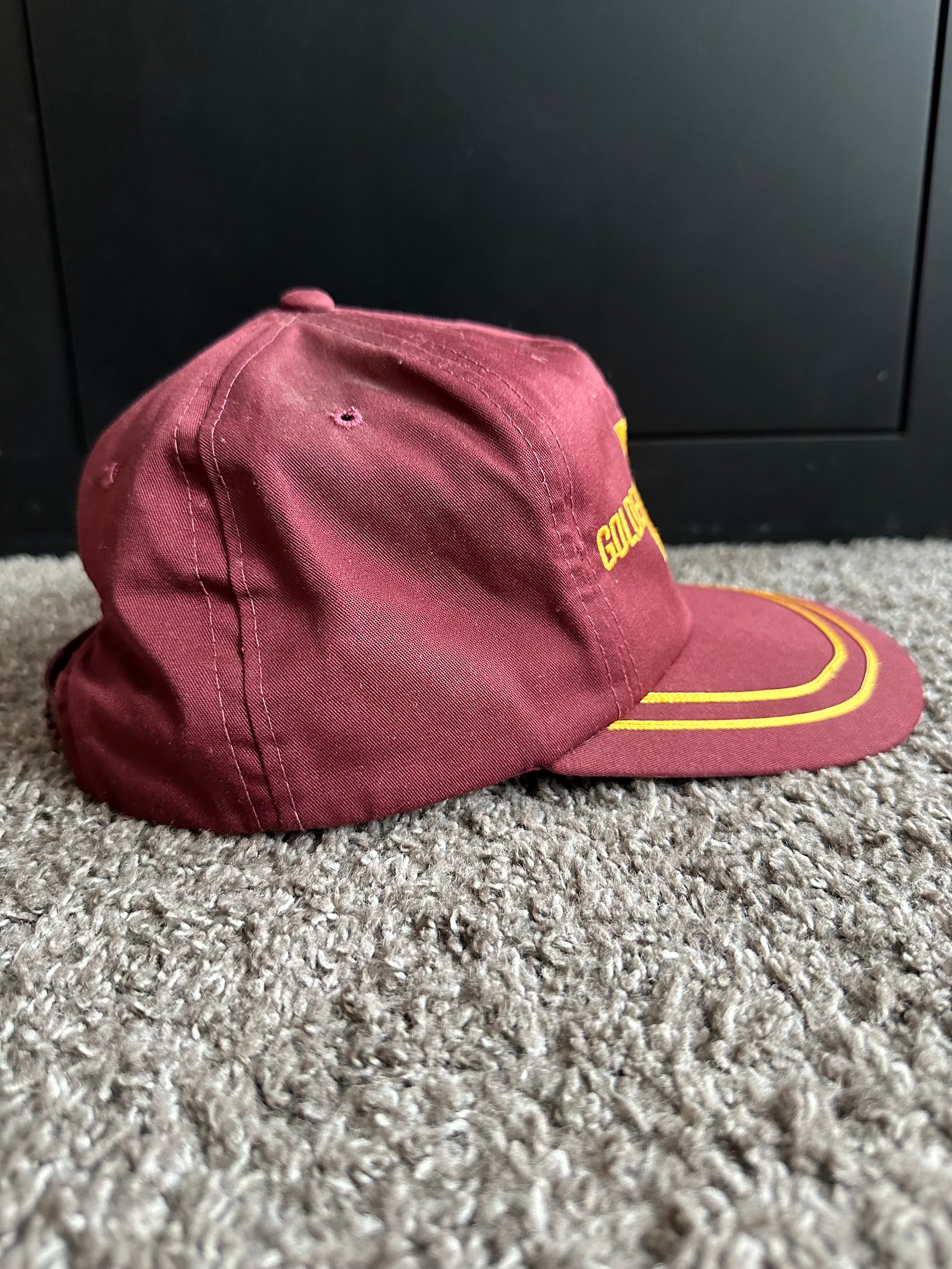 Minnesota Golden Gophers Hat Womens‎ Maroon Seersucker Cap New Era 9TWENTY NCAA Encore Team NCAA Minnesota Golden Gophers University Mascot  main image 3