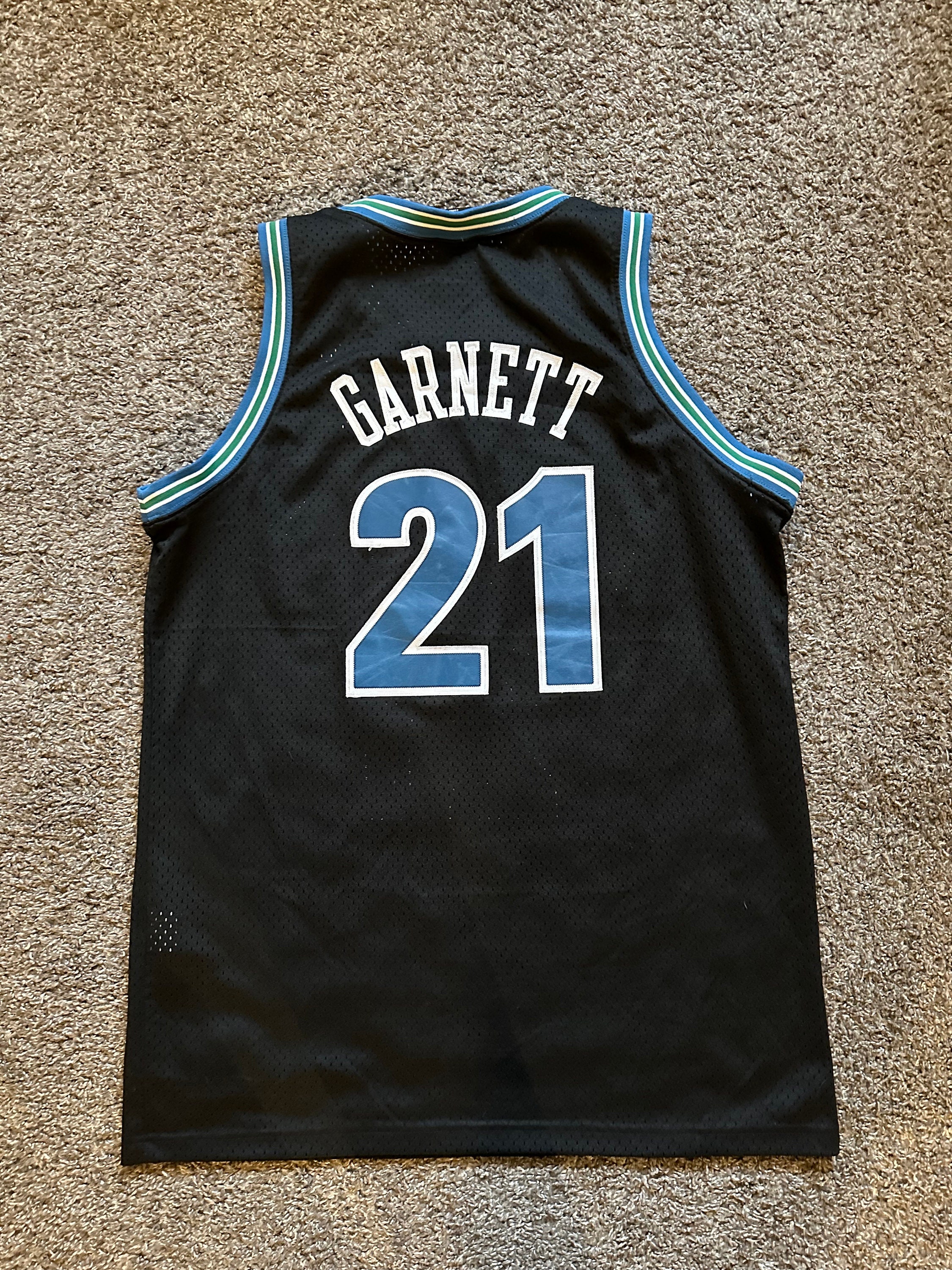 Vintage Minnesota Timberwolves Kevin Garnett Size Large