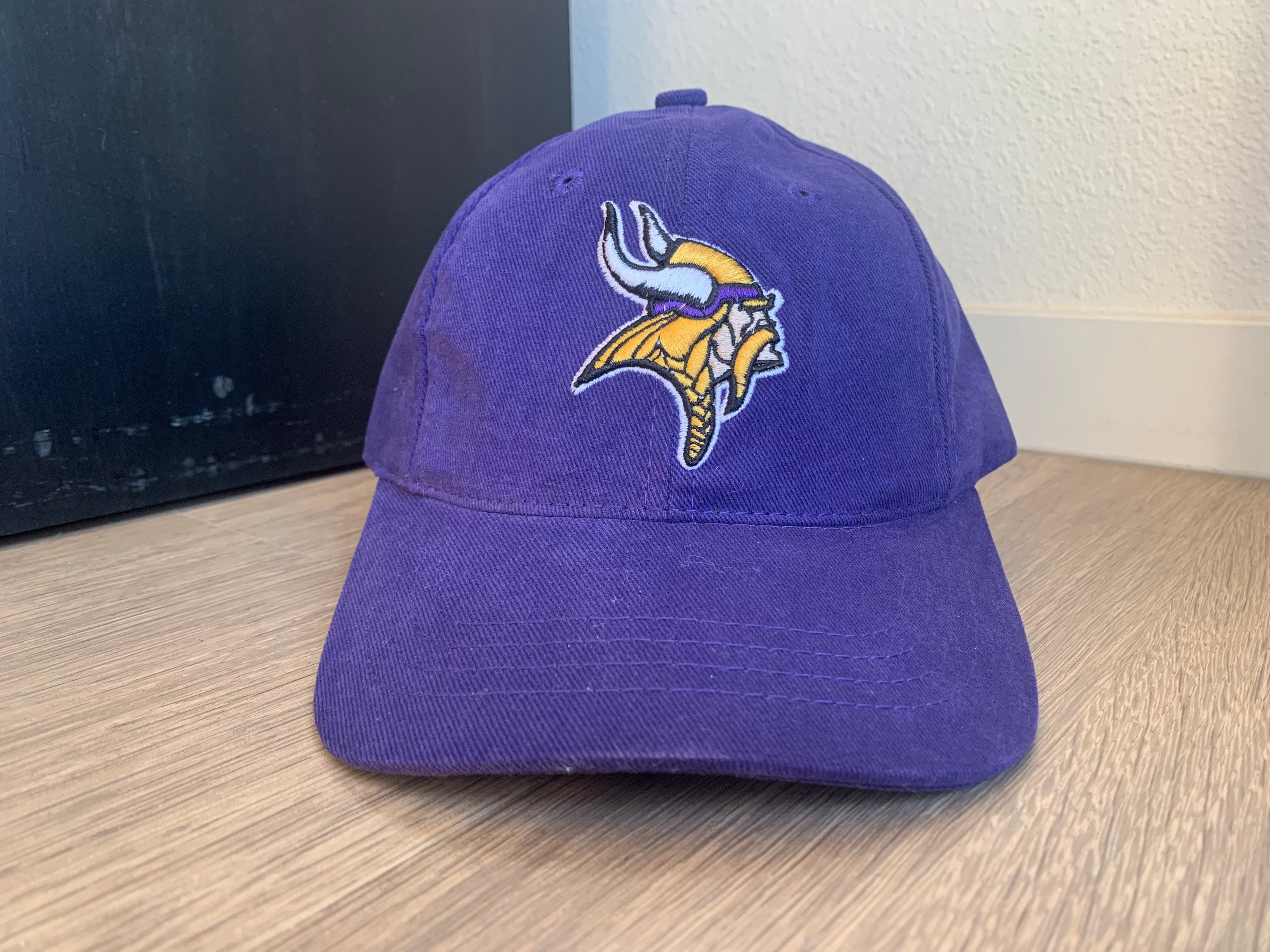 Vintage Minnesota Vikings New With Tags Purple Strapback