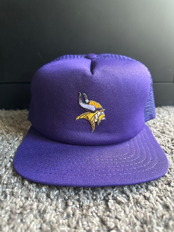 Vintage Minnesota Vikings New Era Purple Logo Snap