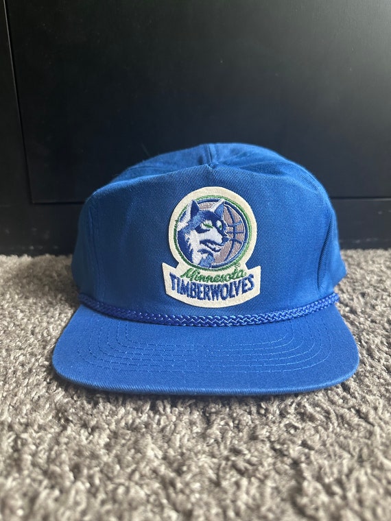 Vintage Minnesota Timberwolves Blue 90s Snapback … - image 1