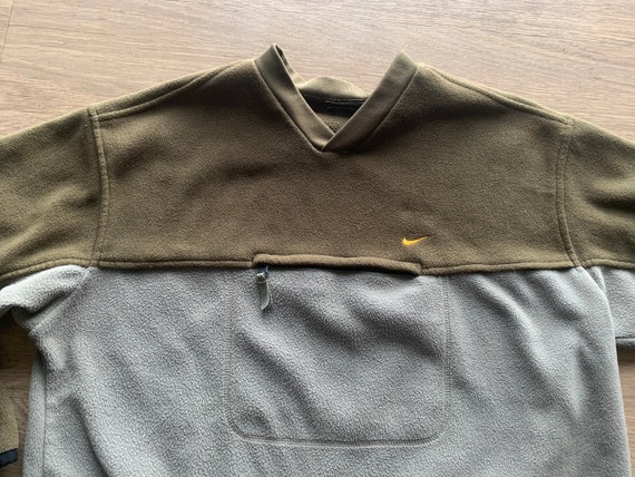 Vintage Olive Nike Crewneck Front Pouch 