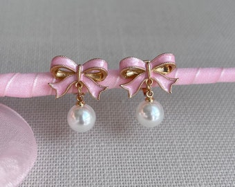 Coquette Pink Bow Pearl Earrings, Vintage Pink Clip Bowknot Pearl Earrings in Gold, Bow Jewelry, Gift for Her, Coquette Jewelry
