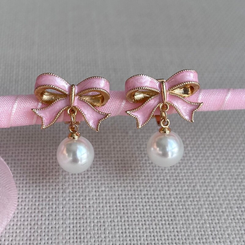 Beaded Blondes Pink Pearl Bow Earrings main image 1