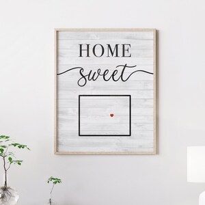 Home Sweet Wyoming - Panneau personnalisé Home Sweet Home, panneau Wyoming Home, Art du Wyoming, impression du Wyoming / cadeau pour la maison neuve