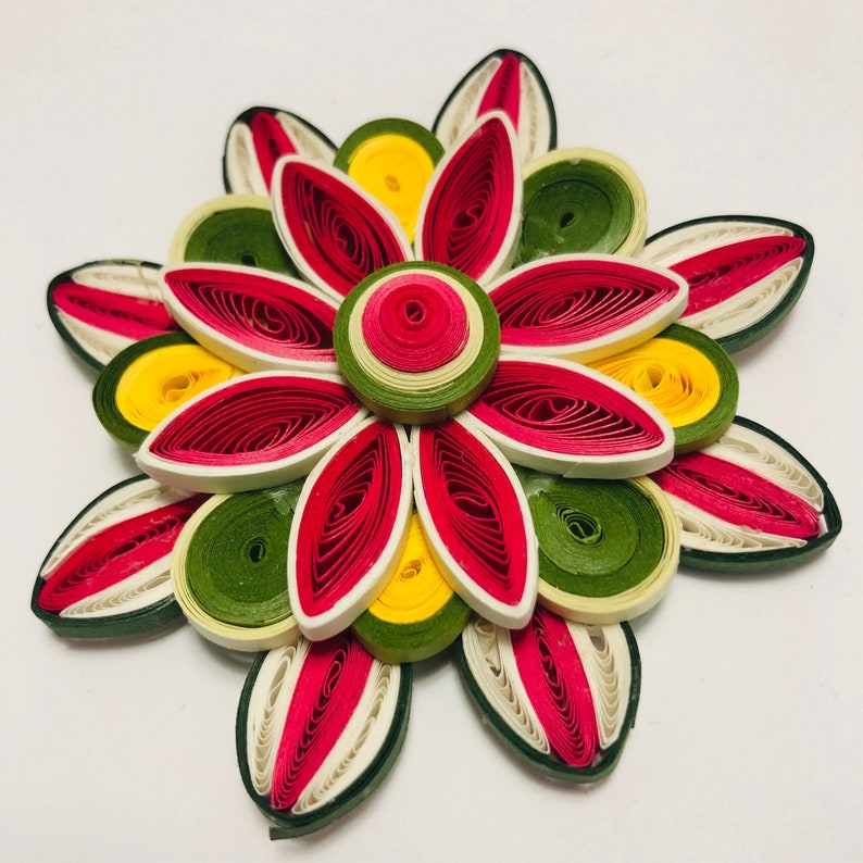 Four Colours Quilled Flower Etsy
