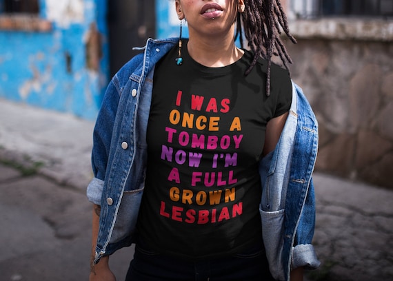 Tomboy Lesbian Pride Shirt Butch Femme Dyke Wear LGBTQ Queer Power Kleding Zwart Unisex T shirt Etsy Nederland