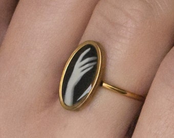 Victorian hand ring, Gothic lover&#39;s ring, vintage style miniature art, gothic jewlery, Dark academia ring, witchy jewelry, mourning ring