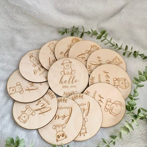 Cute animals baby milestone discs / wooden milestone markers / laser cut milestone discs / wooden photo prop