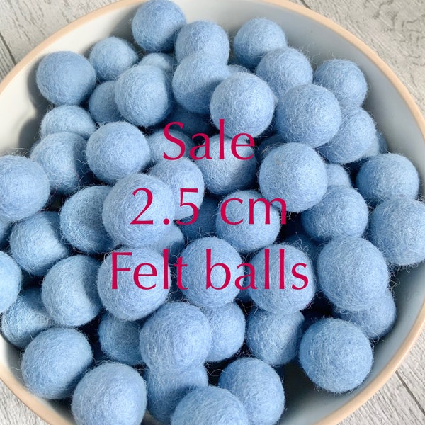 SALE loose denim blue felt balls / loose blue pom Poms