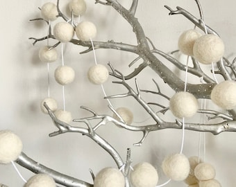 Ivory White Felt Ball Garland: Handmade Pom Pom Bunting
