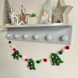 Guirnalda de árbol de Navidad / banderines navideños de bolas de fieltro / decoración de árbol de Navidad / decoración navideña de fieltro
