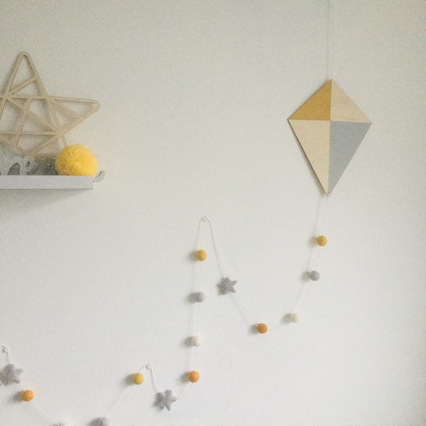 Kite nursery wall hanging / felt ball garland/ boho decoration / Scandi style decor