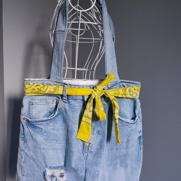 Sac en jean recyclé et bandana jaune