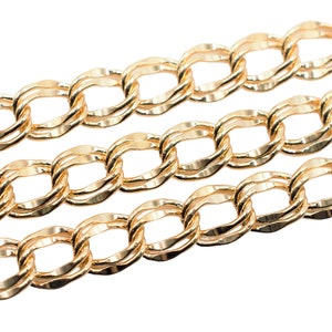 Cadena alternativa chapada en oro de 18 quilates, eslabón doble plano paralelo, corte diamante cubano, 7 mm de diámetro, 1 mm de grosor.