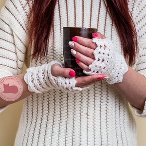 Crochet Fingerless Gloves Pattern, Crochet Gloves Pattern, Women Accessories, Instant Download 6003