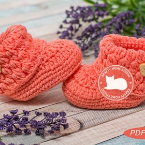 Crochet baby boots pattern, newborn booties pattern, crochet baby shoes tutorial, handmade, DIY, homemade, Instant Download 4023