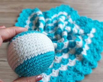 Newborn Blanket, newborn studio props, crochet ball, baby toy, New parents gift, new baby, mom to be, Gender announcement, baby shower gift