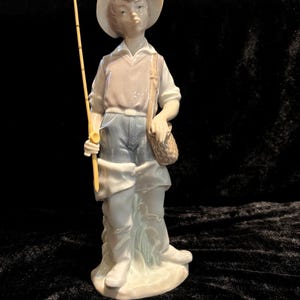 リアドロ　男の子 Lladro boy figurine - Etsy 日本