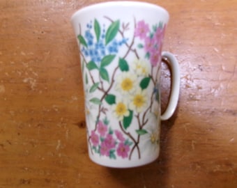 ROY KIRKHAM England Henley Collection mug