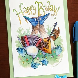 Blue Footed Booby 5 x 7" verjaardagswenskaart - dansende vogels muziekinstrumenten spelen humoristische blanco kaart met envelop