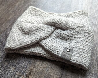 Turban Twist Ear Warmer: Light Grey