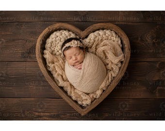 Newborn Heart Bowl Digital Backdrop: Dark Floorboards (JPEG)